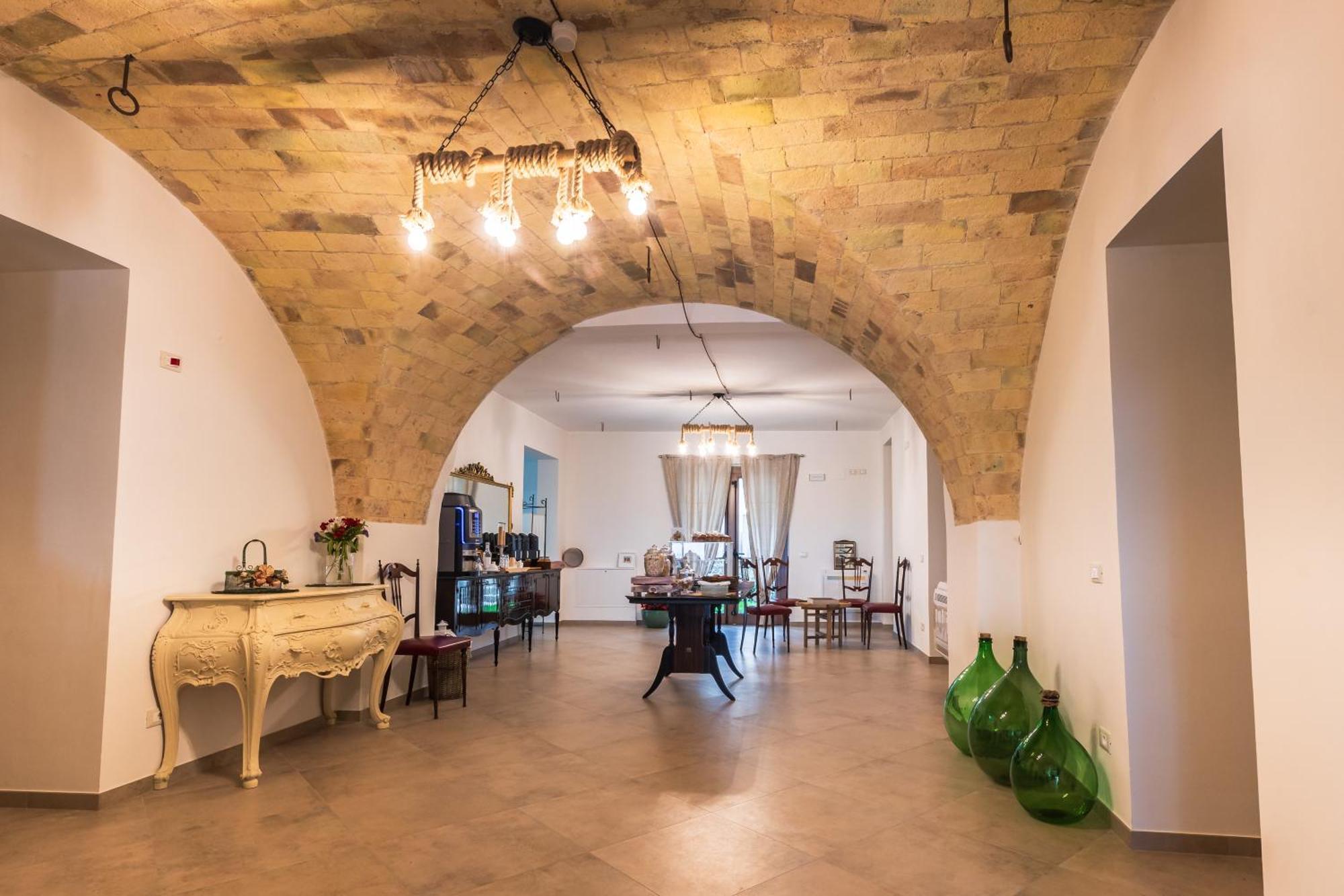 Casale Ferrantino Guest House Giulianova Bagian luar foto